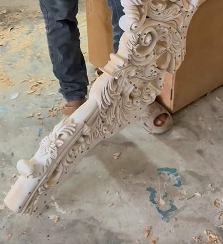 Baroque / Rococo scrollwork