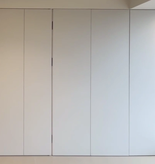 Frameless full-access