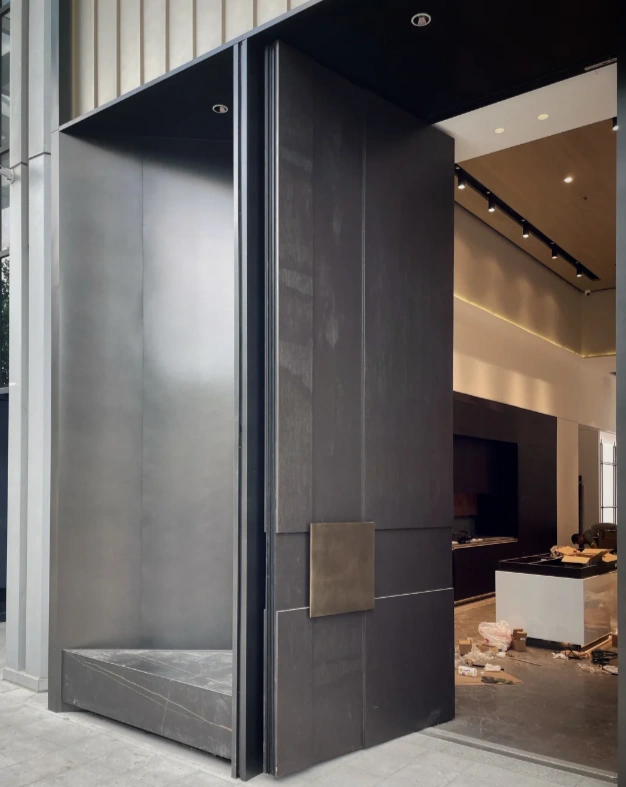 oversized door leaf to 8 m